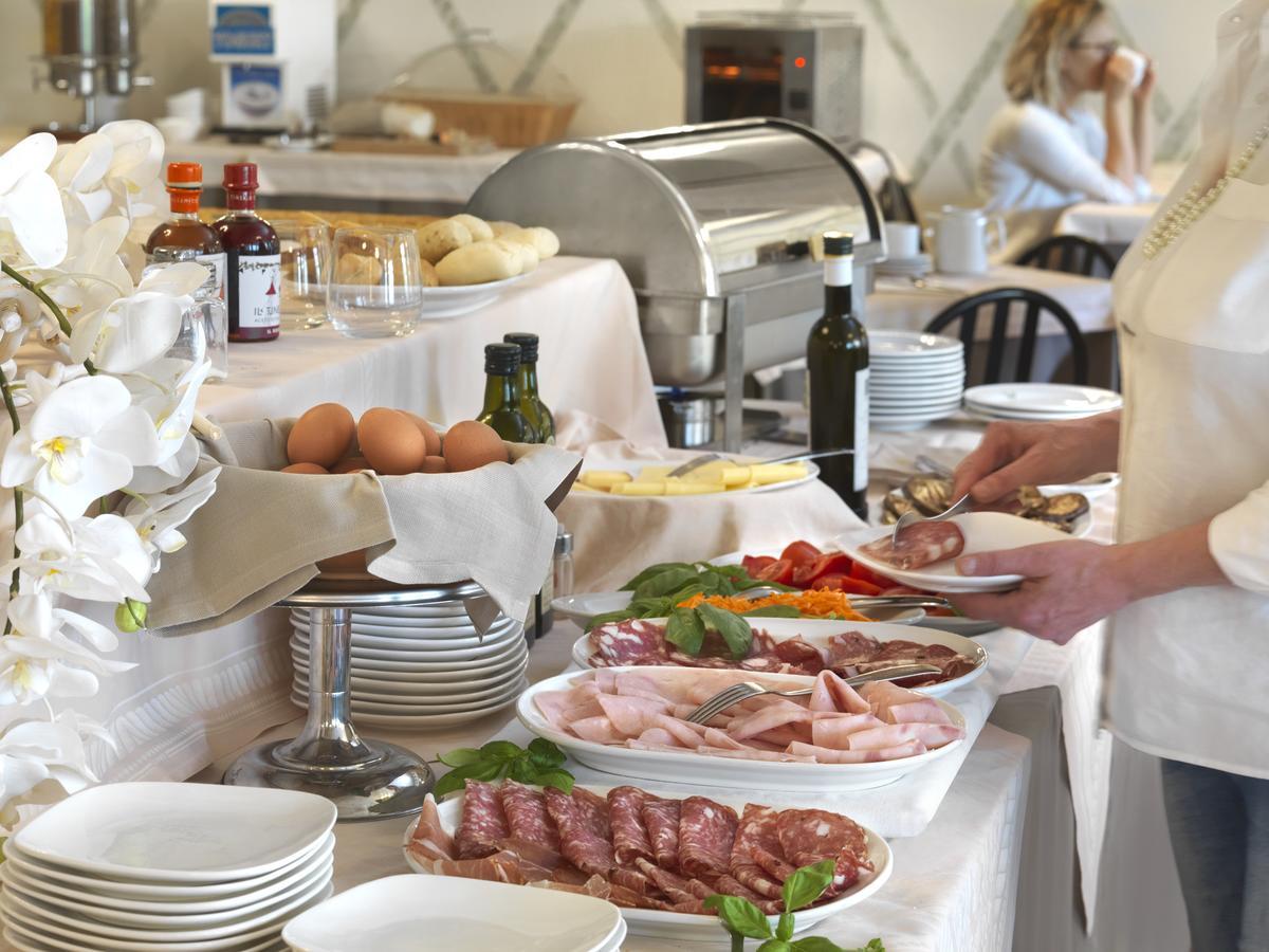 Hotel Ristorante Alcide Poggibonsi Eksteriør billede